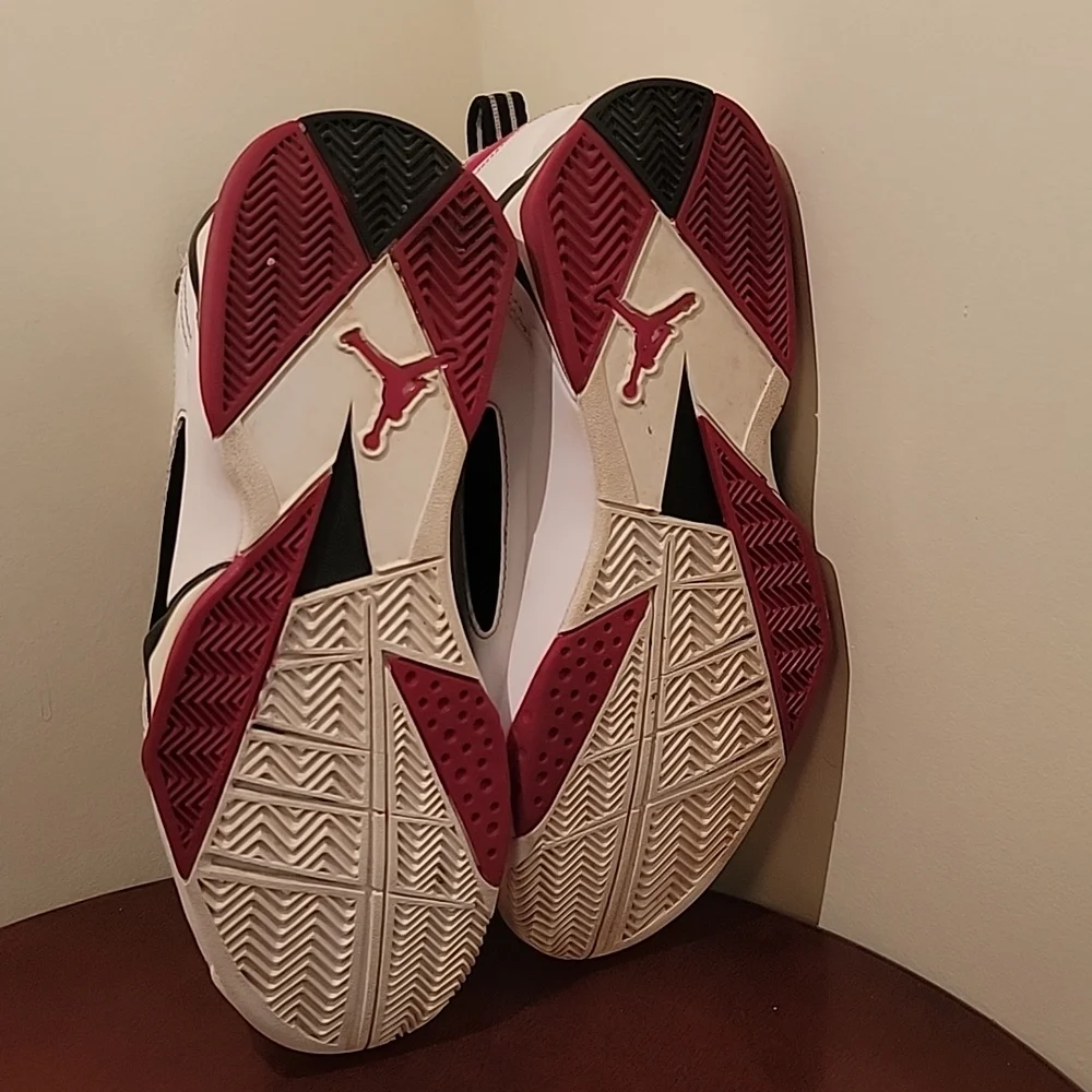 Jordan True Flight (White Carmine Red) - Picture 9 of 9